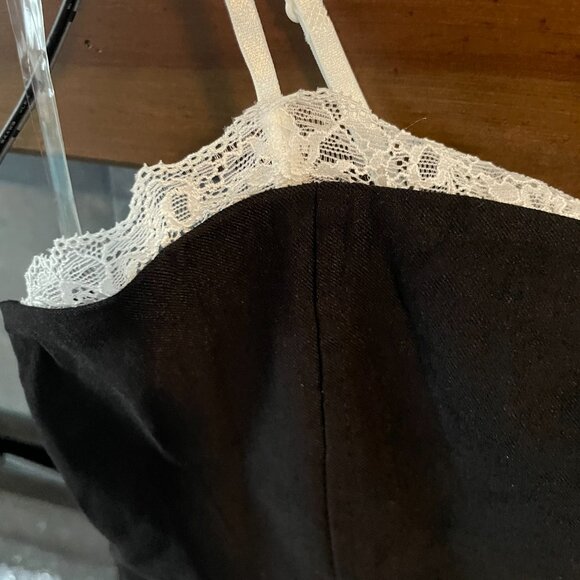 (BRAND NEW) Medium Sized Wild Fable Top - Picture 2 of 6